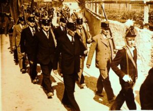 Schützenfest 1950: Adjutant Franz Rochell Schützen 1. Reihe - Anton Spellerberg; Johannes Bobbert